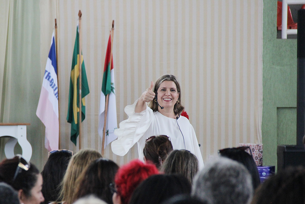 Mirian Mesquita em Palestra da Esesp